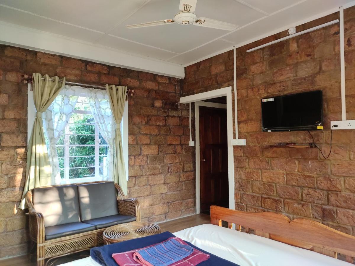 The Rustic Cottage - Homestay Cherrapunji Buitenkant foto